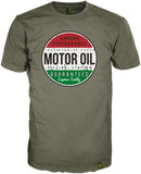 Performance: Das klasssiche vintage Designs auf der Frontseite eine erath green T-Shirts gedruckt. Die aufgerissen Optike des druckes unterstreicht die Used Optik des Markenshirts von 14ender. das Shirt Die Druckfarbnen gelb, grün, weiß und schwarz unterstreichen den oliven Grundton des Shirts.